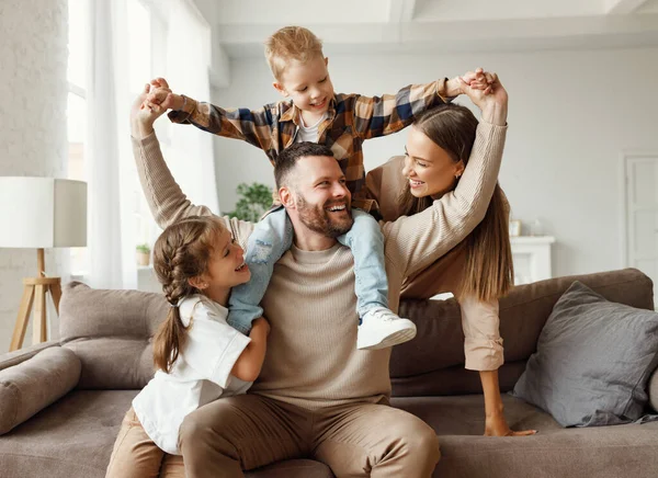 depositphotos_419115736-stock-photo-happy-family-mother-father-kids